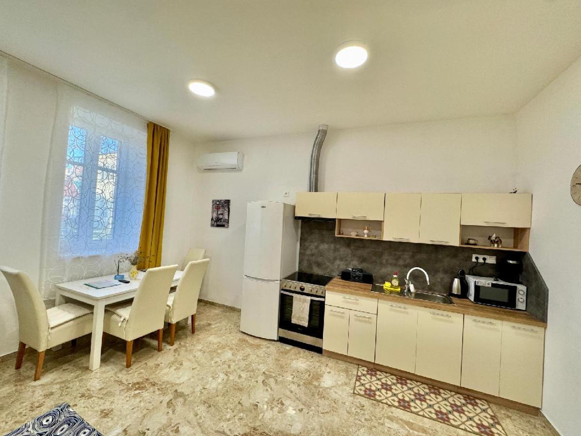 Holicak Apartment Olomouc Ngoại thất bức ảnh