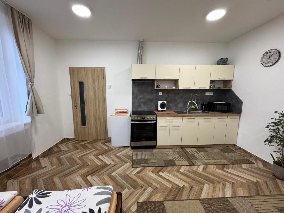Holicak Apartment Olomouc Ngoại thất bức ảnh